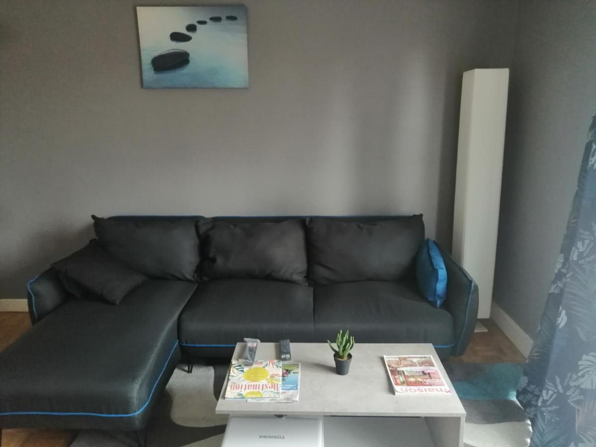 Chambre Dans Appartement A Niort Esterno foto
